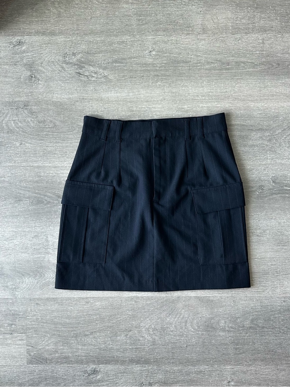 Zara Women’s Classic Navy Cargo Pocket Mini Skirt Utility pinstripes